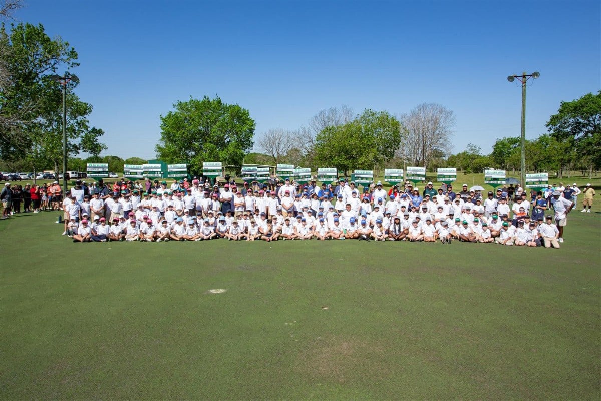 Humble ISD Students Participate in First Tee Champion s Challe